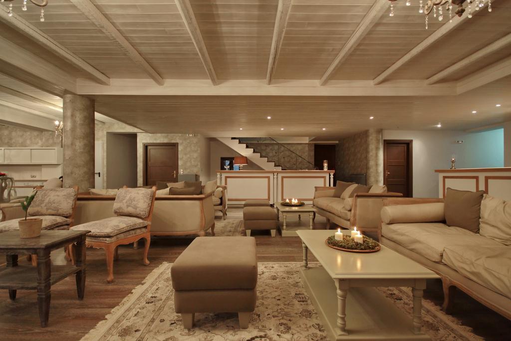 Thisoa Hotel Karkaloú 외부 사진