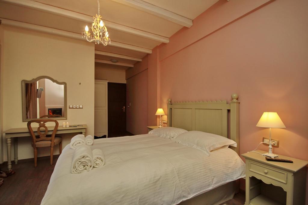 Thisoa Hotel Karkaloú 외부 사진